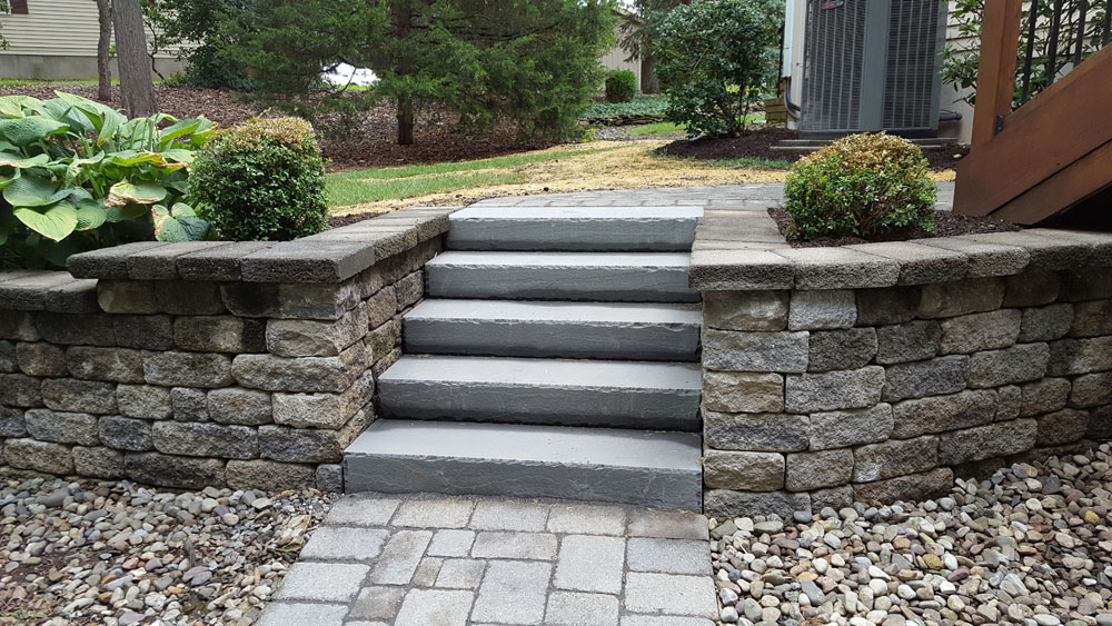 stone wall and steps landscape construction by Horizon Landscape